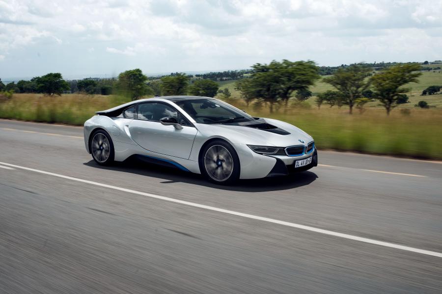  BMW i8 2015 года  (ZA) (фото 14 из 30)
